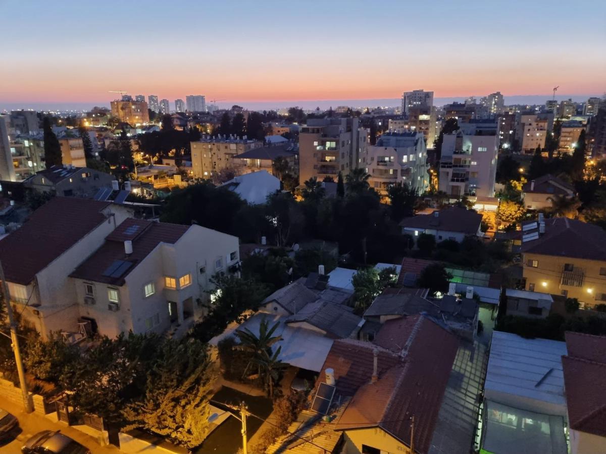 Penthouse In The City Apartment Rehovot Bagian luar foto