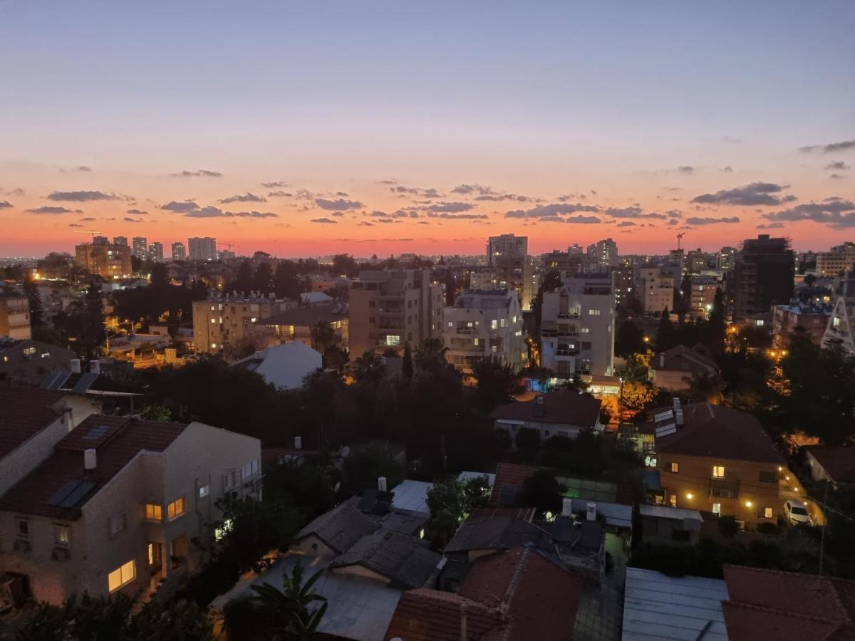 Penthouse In The City Apartment Rehovot Bagian luar foto