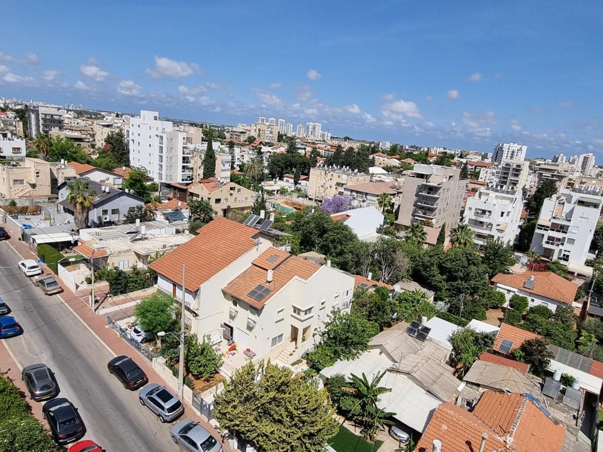 Penthouse In The City Apartment Rehovot Bagian luar foto