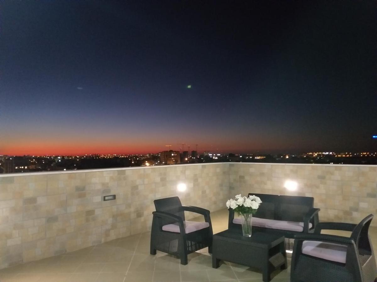 Penthouse In The City Apartment Rehovot Bagian luar foto